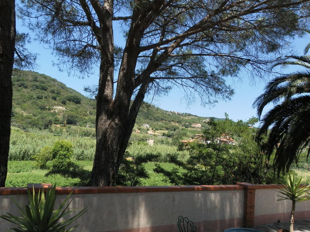 Affittacamere Il Caminetto Portoferraio Esterno foto
