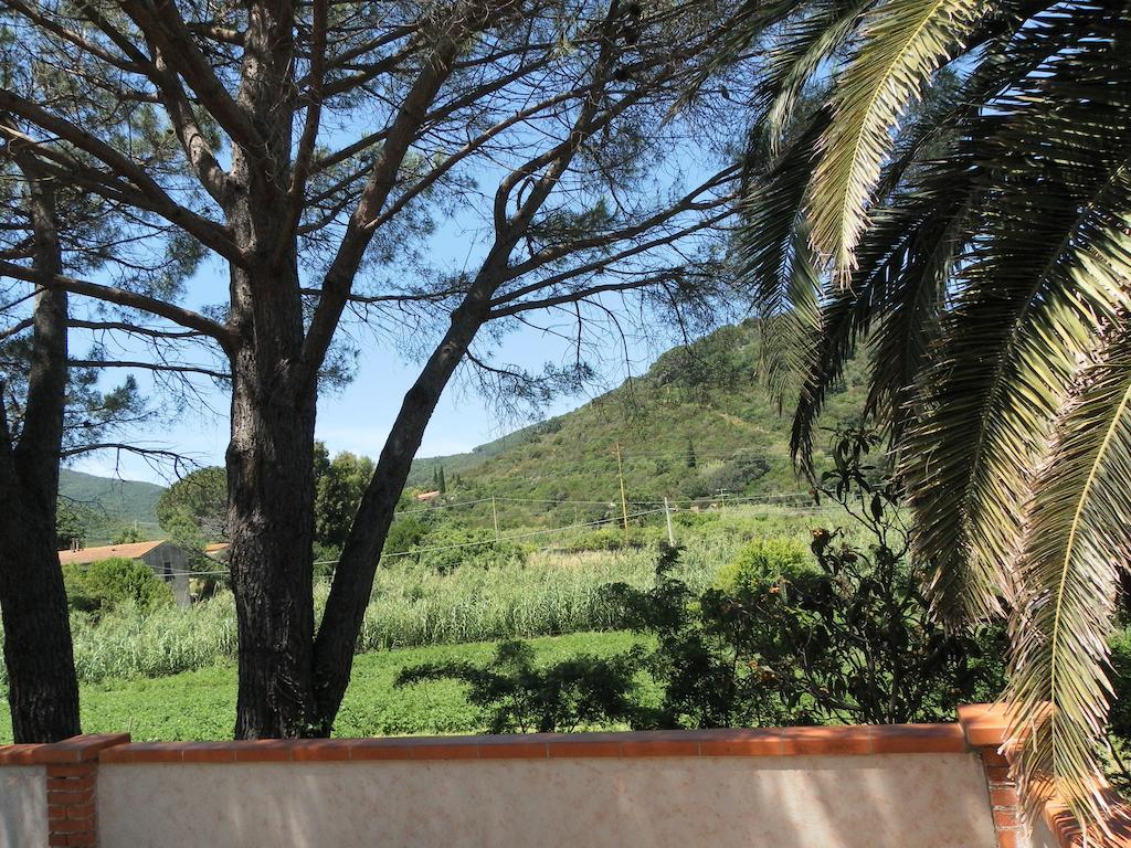 Affittacamere Il Caminetto Portoferraio Esterno foto